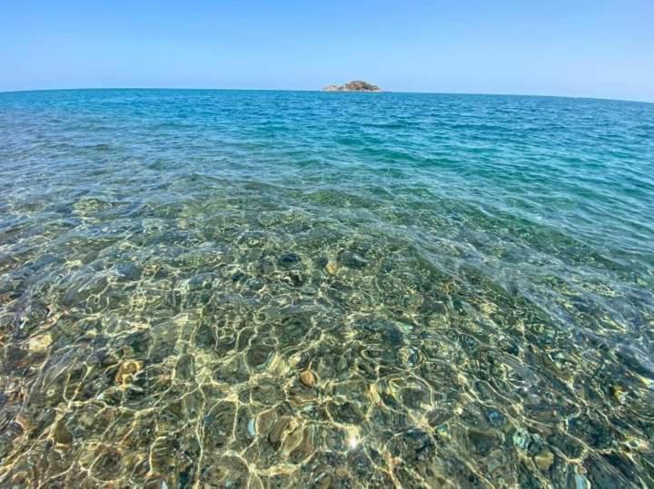 Casa Vacanze Da Michele E Azzurra Лотцораи Экстерьер фото